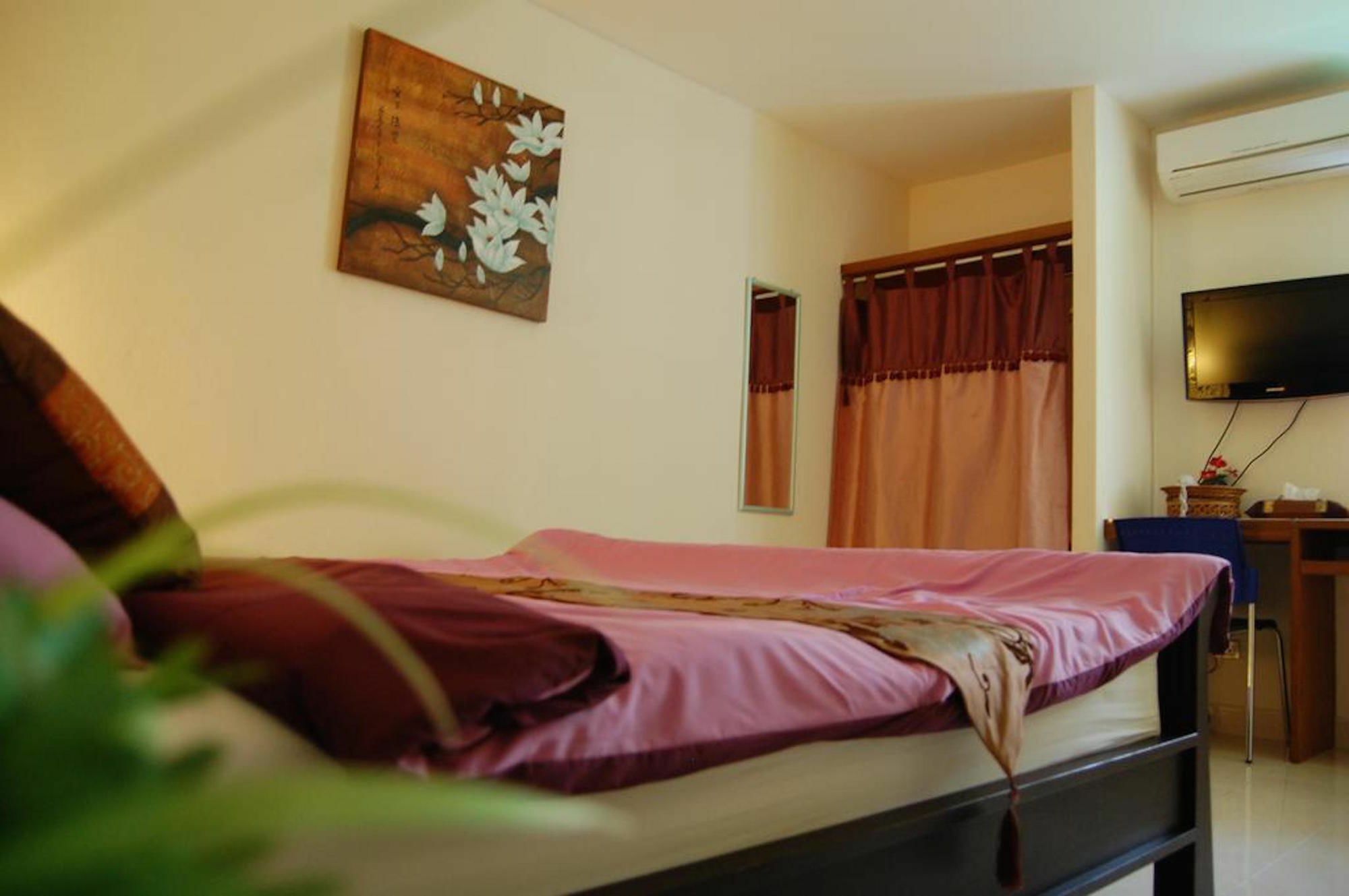 Vareevara Apartment Bangkok Dış mekan fotoğraf